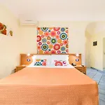 Готель Sharon House 3*