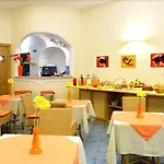 Готель Sharon House Амальфі