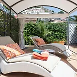 Готель Sharon House Амальфі