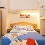 Готель Sharon House 3*