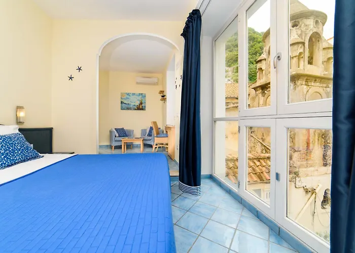 Sharon House Ξενοδοχείο