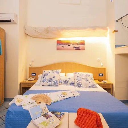 Hotel Sharon House 3*