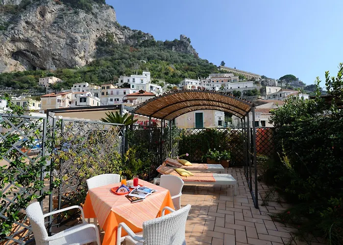 Hotel Sharon House 3*