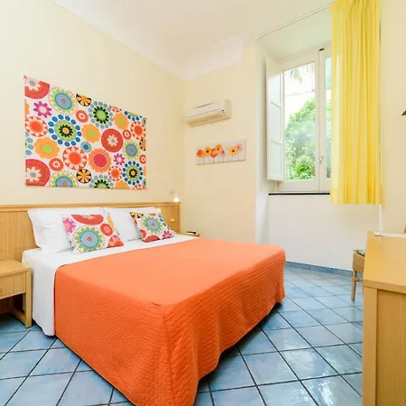 فندق Sharon House