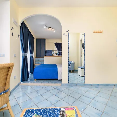 Sharon House فندق 2*