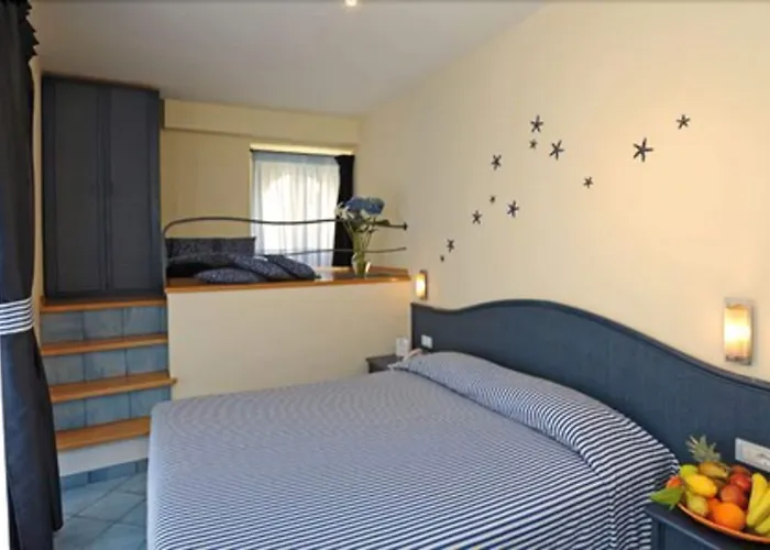 Hotel Sharon House 3*